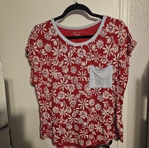 No Boundaries Red and White Floral Short Sleeve Top